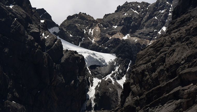 El glaciar Hombre Cojo del cerro Tolosa está en inventario del Ianigla que ordenó la Ley de Glaciares.