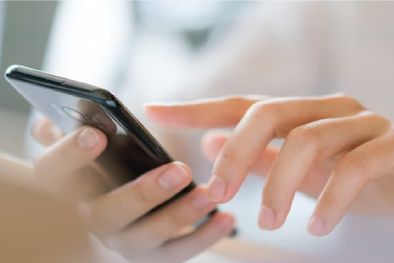 MDZol | Olvidarse el teléfono celular puede generar ansiedad a muchas personas. Es una adicción que debe ser tratada Foto: Freepik