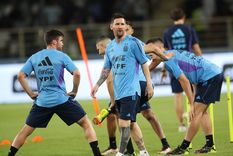 Messi se entrenó este jueves a la par del resto de sus compañeros. Foto: EFE