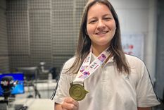 Agustina Medina, jugadora de la selección Argentina de fútbol de las Murciélagas, habló en MDZ Radio 105.5 FM Foto: Dani Higa / MDZ Agustina Medina, jugadora de la selección Argentina de fútbol de las Murciélagas, habló en MDZ Radio 105.5 FM Foto: Dani Higa / MDZ