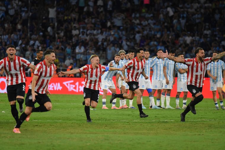 Estudiantes, el flamante campeón del Clausura. Estudiantes, el flamante campeón del Clausura.