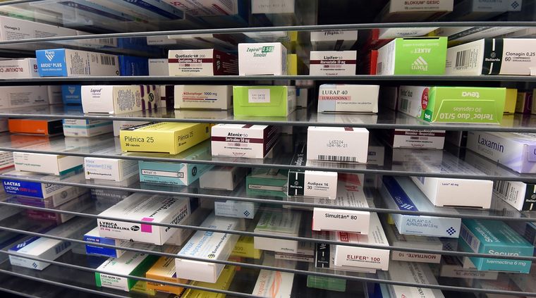 El aumento de los medicamentos supera lo índices de inflación publicados durante este semestre Foto: ALF PONCE / MDZ