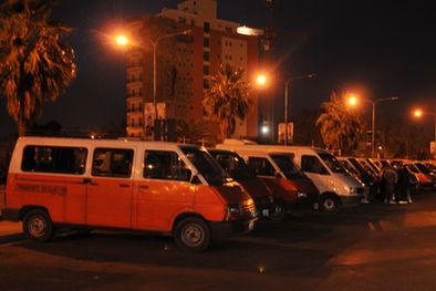 MDZol | Temprano ya estaban estacionadas las camionetas. Foto: Pachy Reynoso/ MDZ