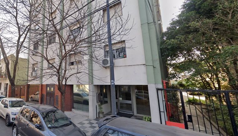 Según las pericias, la fuga de monóxido de carbono pudo haber afectado a los pisos adyacentes debido a la ventilación del edificio.