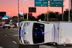 Así quedó la camioneta tras el vuelco