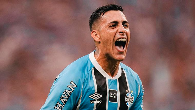 Cristian Pavón está jugando bien en Gremio y le pusieron un llamativo apodo.
