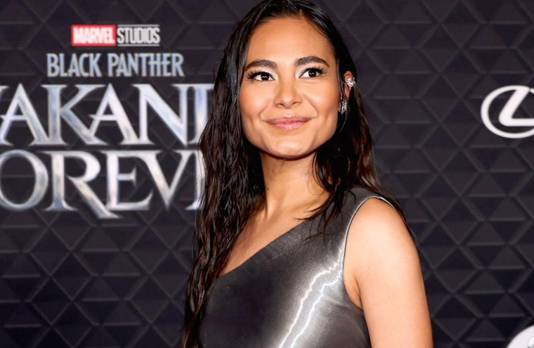 La talentosa mexicana Mitzi Mabel Cadena está deslumbrando a todo Hollywood.