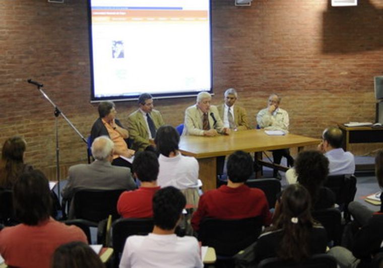 Somoza resaltó la importancia de la instancia presencial de la cátedra. Foto: Gentileza UNCuyo