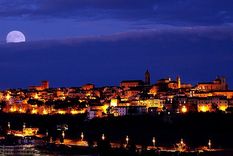 el encantador pueblo italiano al que se mudo maxi lopez y su novia