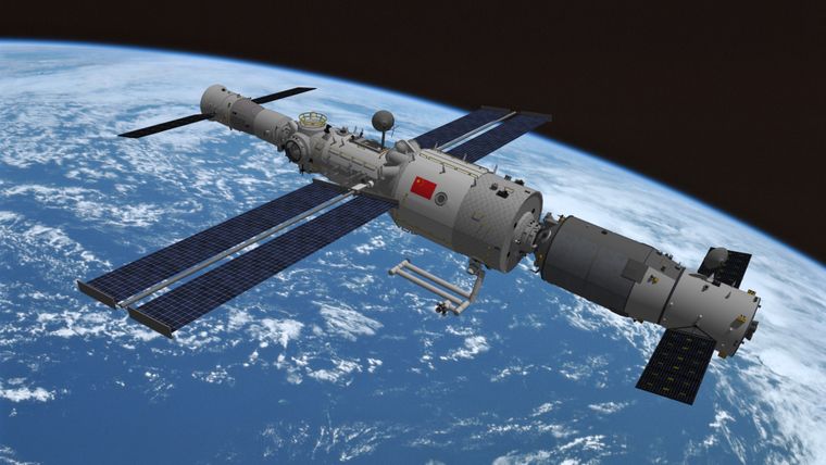 La cápsula dañada por un fragmento de basura espacial dejó a la tripulación de Shenzhou-21 sin un vehículo apto para regresar desde la estación Tiangong.
