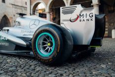 Mercedes-AMG Petronas W04 F1 2013