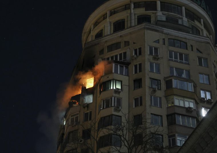 El ataque se produce cuando las temperaturas se sitúan en 20 grados bajo cero en algunos lugares de Ucrania. Foto: EFE.