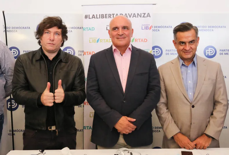 Rosales, Espert y Milei, juntos.&nbsp;
