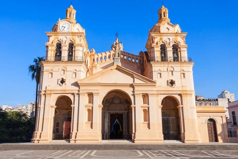 Las declaraciones del arzobispo Ángel Torres fueron después del comunicado de la Pastoral advirtiendo los estragos que está causando los casinos online. Foto: Civitatis