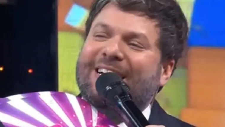 Guido Kaczka y un promisorio debut con 7.7 puntos de rating para Buenas noches familia. Guido Kaczka y un promisorio debut con 7.7 puntos de rating para Buenas noches familia.