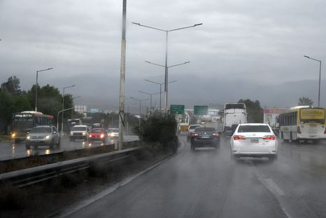 Se esperan fuertes lluvias en horas de la noche en Mendoza. Se esperan fuertes lluvias en horas de la noche en Mendoza.