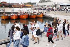 piden reducir las tarifas de peajes y aeroportuarias