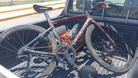 La bicicleta que le había robado al ciclista. La bicicleta que le había robado al ciclista.