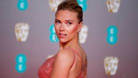 Se filtraron fotos de Scarlett Johansson trabajando cuando era sólo una nena