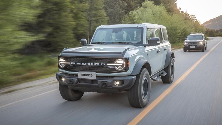 Ford Bronco en su hábitat: la marca es sponsor de El Cruce