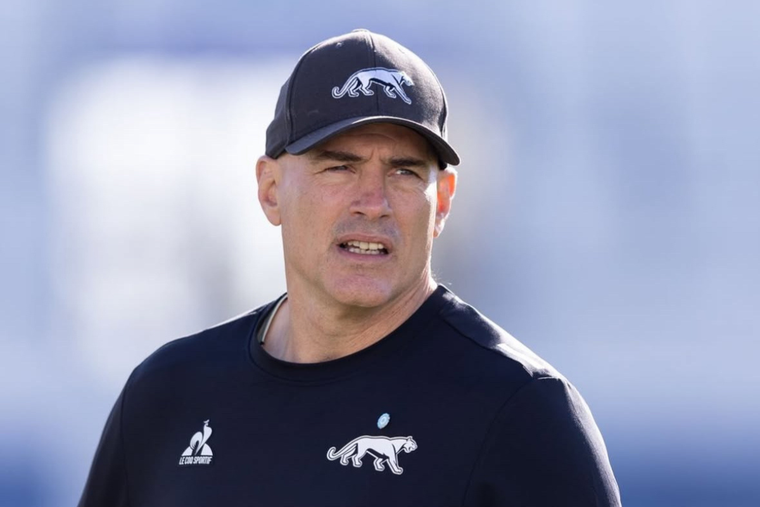 Felipe Contepomi empieza a diagramar la formación de Los Pumas para el juego con Uruguay.