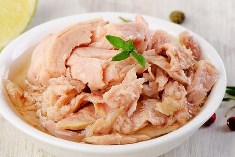¿Atún al agua o al aceite? Te contamos cuál es mejor