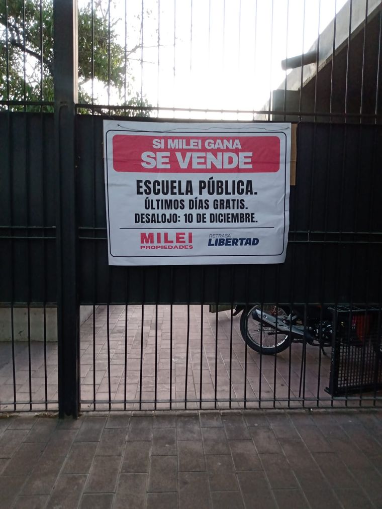 La campaña del miedo se puede ver tanto en las calles como en las redes sociales Foto: MDZ