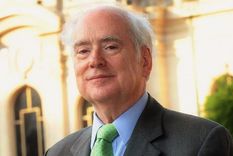 Lo que hacen los maestros, importa poco...