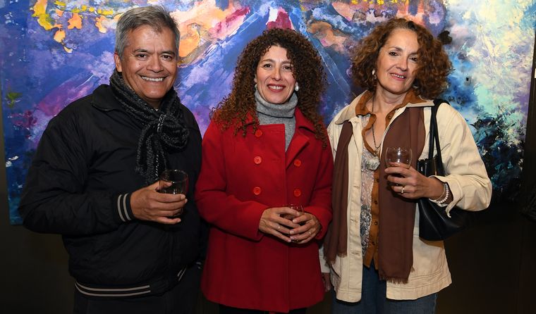 Hugo Gonza, Luciana Morales y Matilde Hanna. Hugo Gonza, Luciana Morales y Matilde Hanna.