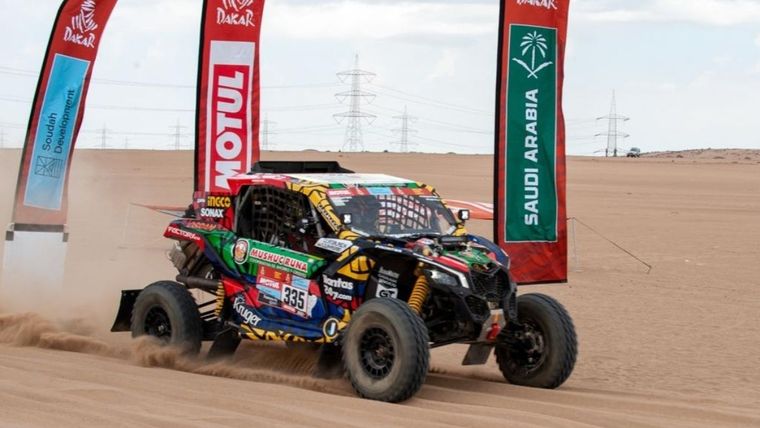 La máquina de Guaysamín y Torlaschi. Foto: Prensa Torlaschi