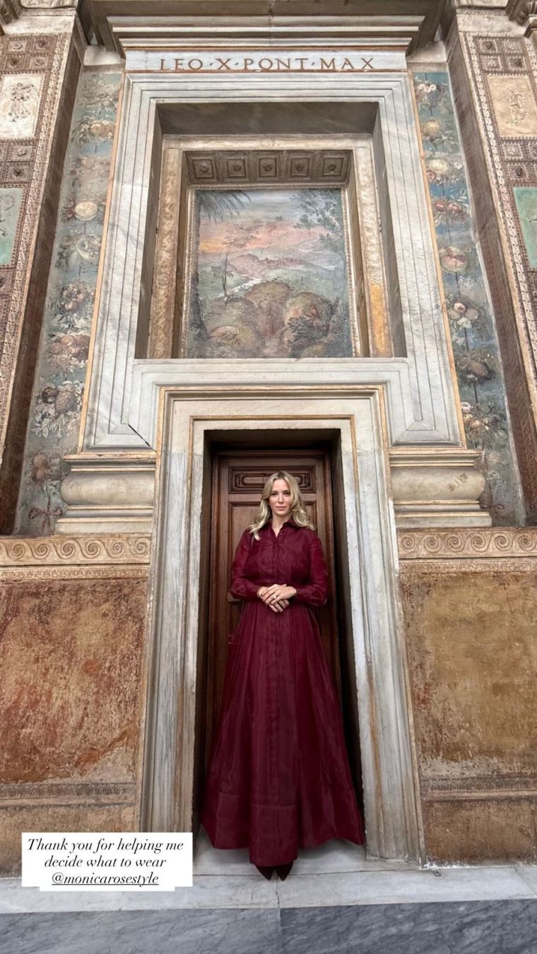 Así combinó Luisana Lopilato belleza natural y un vestido imponente. Así combinó Luisana Lopilato belleza natural y un vestido imponente.