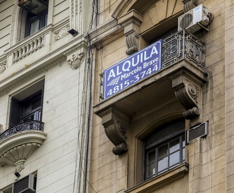 Javier Milei buscará modificar nuevamente la Ley de Alquileres Foto: NA