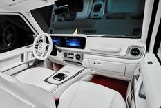 Hace casi 100 años que Mercedes-Benz se encarga de la movilidad de los papas y con los avances tecnológicos, por primera vez, el vehículo será eléctrico