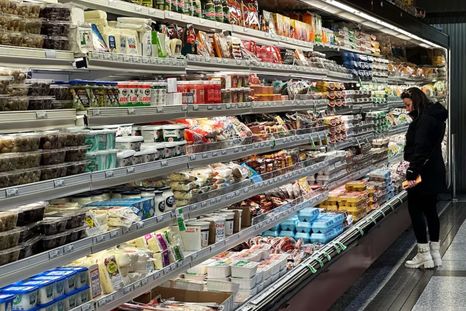 Llenar el changuito del súper cuesta cada vez más. Llenar el changuito del súper cuesta cada vez más.