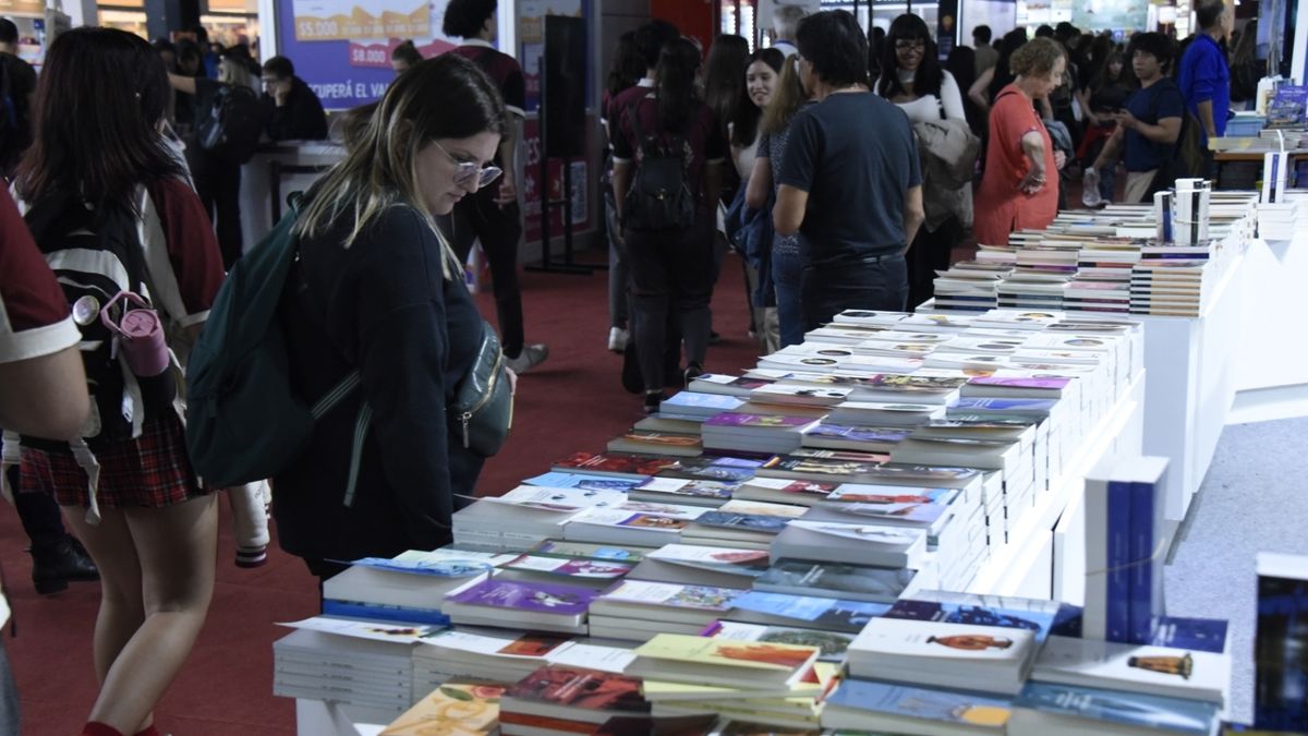 Feria del Libro: la medida que tomó el Gobierno con los libros extranjeros