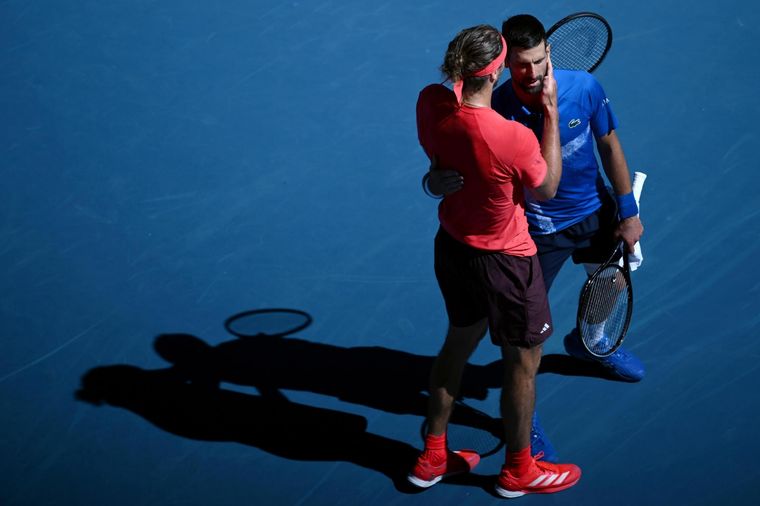 Djokovic abandonó en las semifinales del Abierto de Australia. Foto: EFE