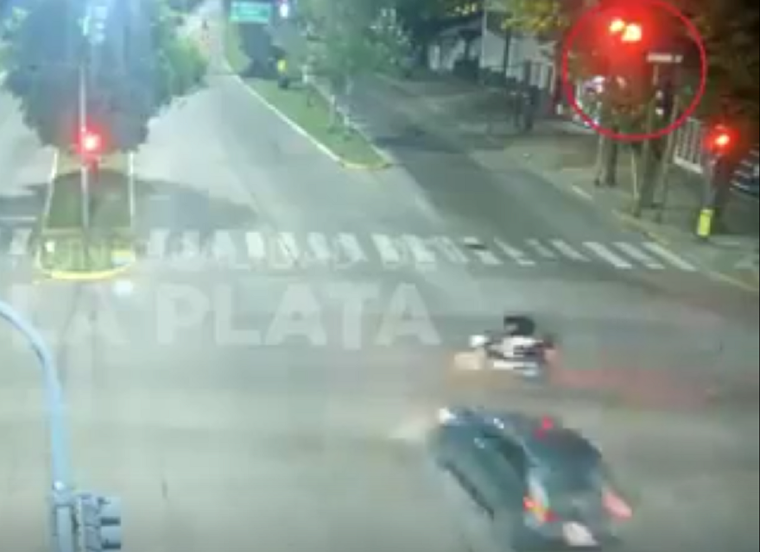 El momento del accidente Foto: captura de video