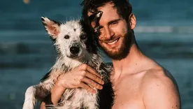 Ninja Skadi explicó cómo reaccionar cuando otro perro se acerca rápidamente durante un paseo.