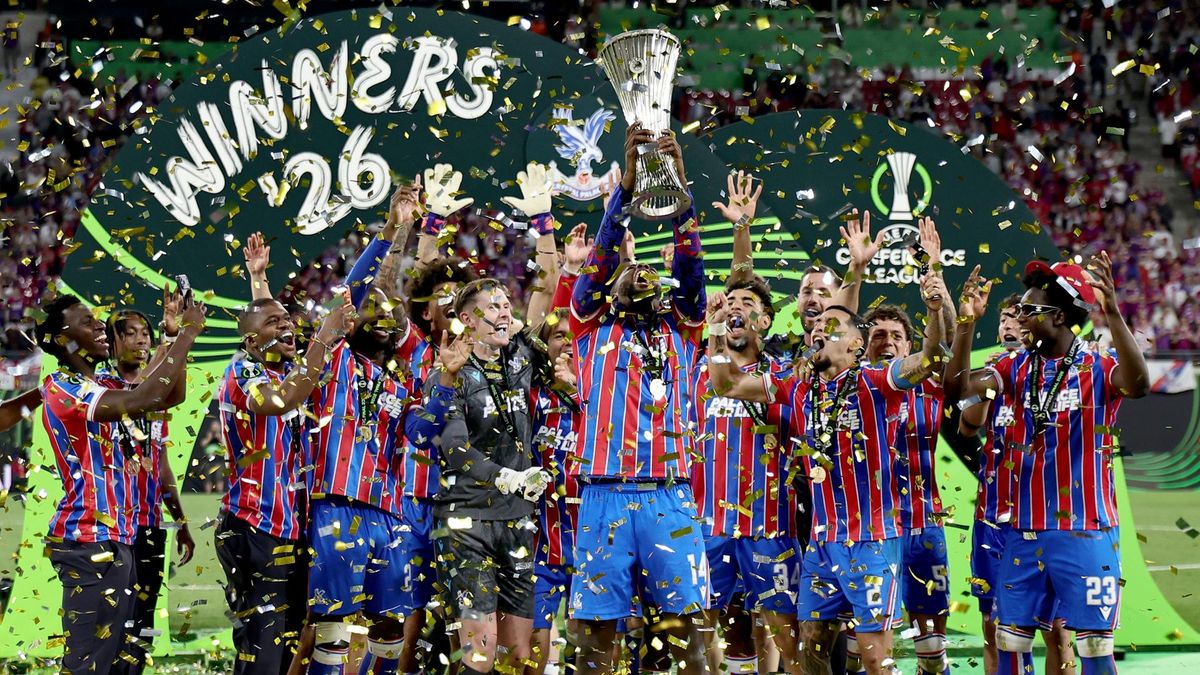 Crystal Palace campeón de la UEFA Conference League tras un error de Augusto Batalla