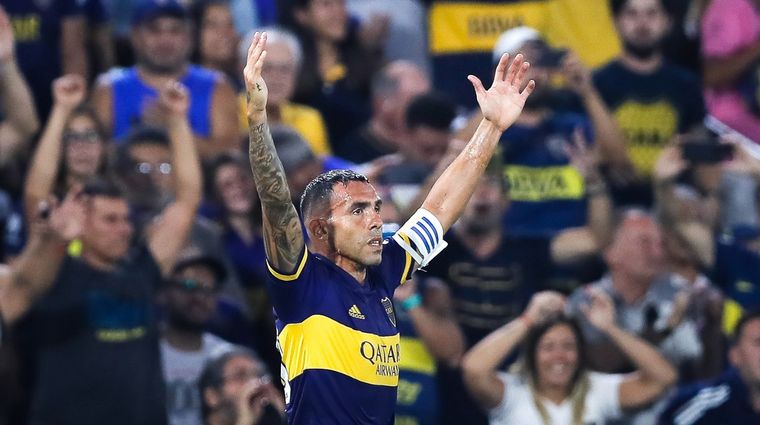 En La Boca, jugará siempre con la de Boca. Foto: EFE