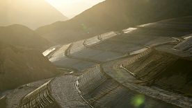 Gualcamayo concentra más de 5 millones de onzas de oro en recursos. Gualcamayo concentra más de 5 millones de onzas de oro en recursos.