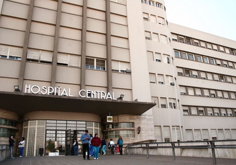 El Central será uno de los tres centros del interior que detectará virus A. Foto: Nacho Gaffuri / MDZ