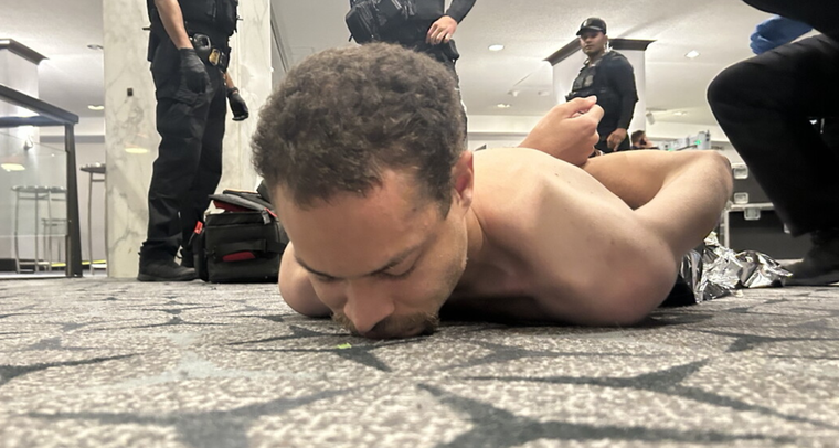 Tirador cena Donald Trump