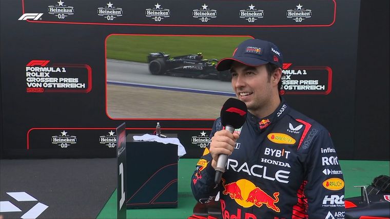 Checo Pérez volvió al podio. Foto: @Formula1