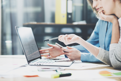 MDZol | En la era digital, las empresas generan una cantidad de datos sin precedentes y ahora se suma la inteligencia artificial. Foto: Shutterstock