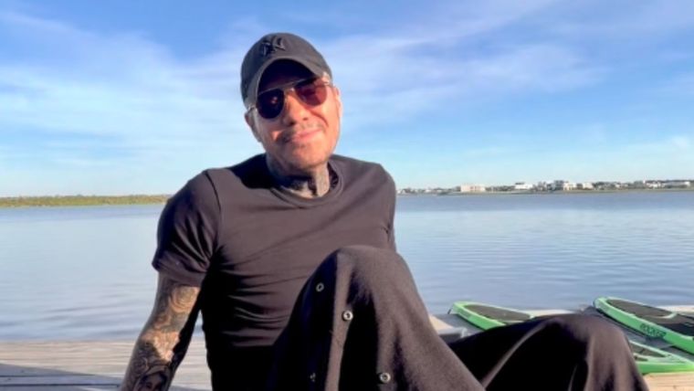 El presentador intentó replicar un video viral, pero fue duramente cuestionado.&nbsp;
