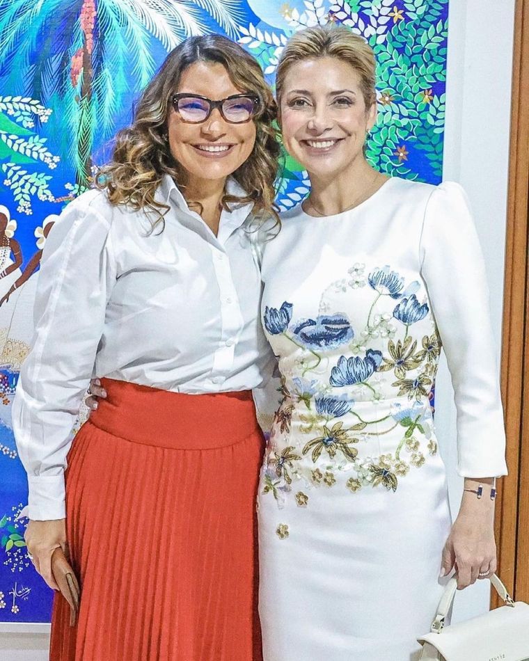 Fabiola Yáñez volvió a clonar el estilismo de Letizia Ortiz con un vestido súper primaveral Foto: Instagram