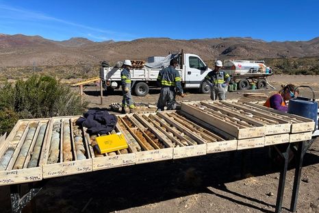 En Hierro Indio se hicieron tareas de exploración y ahora buscan avanzar en la explotación, pero de bajo impacto económico. En Hierro Indio se hicieron tareas de exploración y ahora buscan avanzar en la explotación, pero de bajo impacto económico.