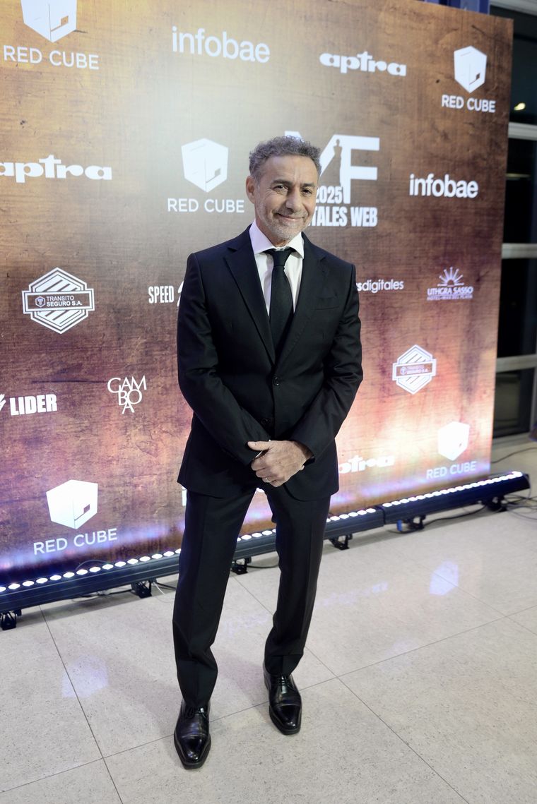 Luis Majul. Luis Majul.