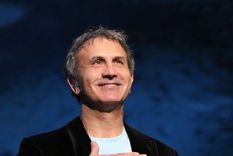 El cantante argentino George Dalaras volverá a la Argentina en noviembre.